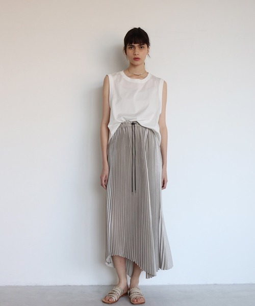 DRESSLAVE（ドレスレイブ）の「shiny asymmetric pleats skirt(シャイニーアシメトリックプリーツスカート)（スカート・レディース・シルバー・38）」の14枚目の写真