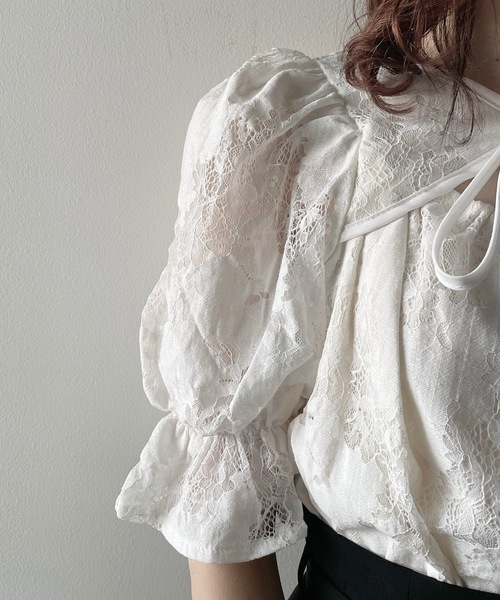 one way（ワンウェイ）の「デコルテレーストップス（シャツ/ブラウス・レディース・ブラック/ホワイト/ブルー/ピンク・FREE）」の12枚目の写真