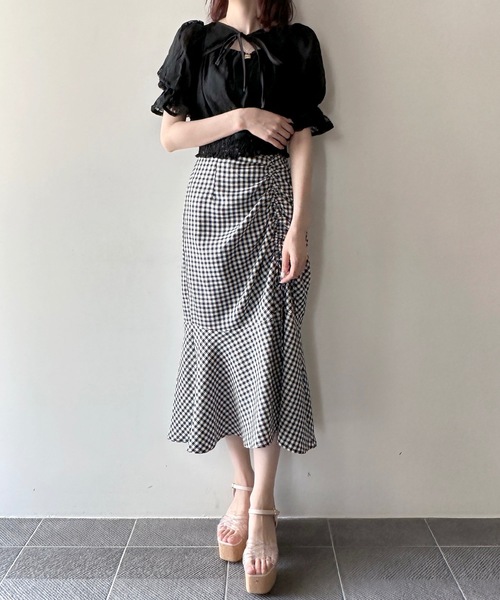 one way（ワンウェイ）の「デコルテレーストップス（シャツ/ブラウス・レディース・ブラック/ホワイト/ブルー/ピンク・FREE）」の21枚目の写真