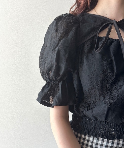 one way（ワンウェイ）の「デコルテレーストップス（シャツ/ブラウス・レディース・ブラック/ホワイト/ブルー/ピンク・FREE）」の18枚目の写真