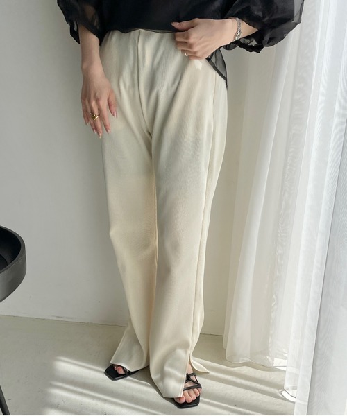 LOWRYS FARM（ローリーズファーム）の「ストレッチカットイージーパンツ　903809（その他パンツ・レディース・ブラック/オフホワイト/イエロー/ブルー・FREE）」の2枚目の写真