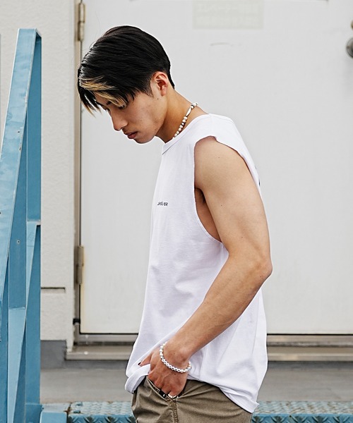 Quiksilver（クイックシルバー）の「【ムラサキスポーツ別注】QUIKSILVER/クイックシルバー タンクトップ/ノースリーブ バックプリント サーフ/トレーニング/エクササイズ QSL232610M（タンクトップ・メンズ・ブラック/ホワイト/ベージュ・L/M）」の12枚目の写真