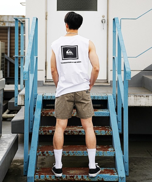 Quiksilver（クイックシルバー）の「【ムラサキスポーツ別注】QUIKSILVER/クイックシルバー タンクトップ/ノースリーブ バックプリント サーフ/トレーニング/エクササイズ QSL232610M（タンクトップ・メンズ・ブラック/ホワイト/ベージュ・L/M）」の16枚目の写真