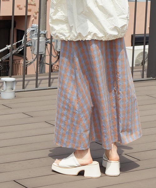 w closet（ダブルクローゼット）の「ドロストチェックキャミワンピース（ワンピース・レディース・パープル系その他/ブルー系その他/グリーン×ピンク・FREE）」の17枚目の写真