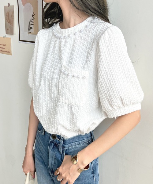 Futier land(フューティアランド)の「パールビジューボリューム袖カットソー(Tシャツ/カットソー・レディース・ホワイト/ブラック・FREE)」の5枚目の写真
