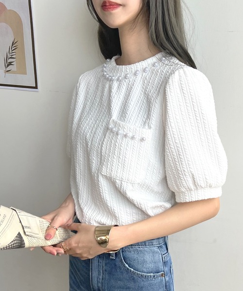 Futier land(フューティアランド)の「パールビジューボリューム袖カットソー(Tシャツ/カットソー・レディース・ホワイト/ブラック・FREE)」の12枚目の写真