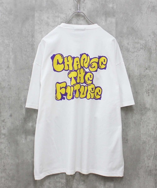 SHISKY(シスキー)の「プリント 半袖T(Tシャツ/カットソー・メンズ・ブラック系その他/ホワイト系その他/オフホワイト/ホワイト系その他3/イエロー系その他/イエロー系その他2/ライトブルー/チャコール/ブラック系その他3/ブラック/ブラック系その他2/ホワイト系その他2・XL/L/M)」の5枚目の写真