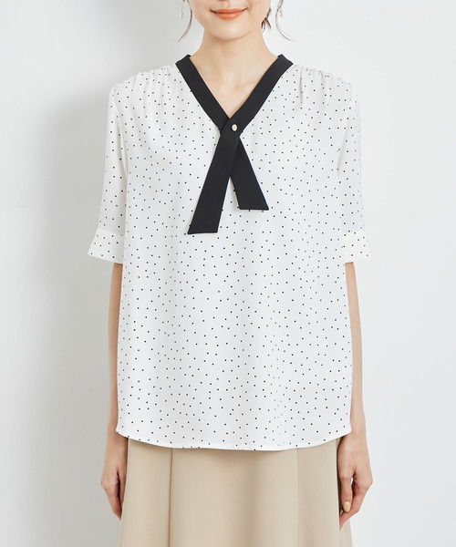 ROPE' PICNIC（ロペピクニック）の「【WEB限定】洗える/アソート配色リバーボタンタイブラウス（シャツ/ブラウス・レディース・ネイビー/ベージュ/ホワイト/ホワイト系その他・38）」の20枚目の写真