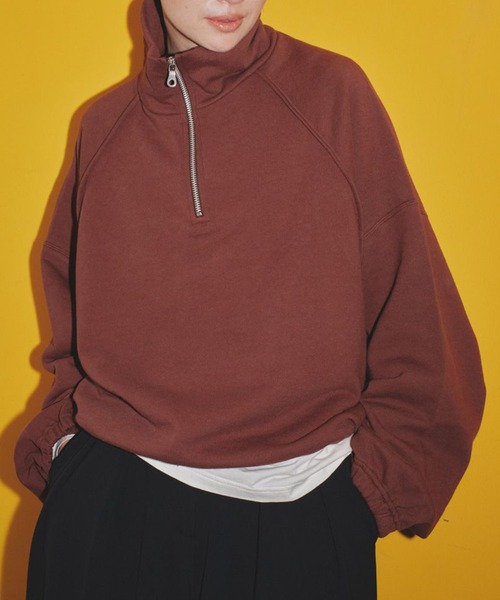 TODAYFUL（トゥデイフル）の「【TODAYFUL/トゥデイフル】ハーフジッププルオーバー（スウェット・レディース・キナリ/ベージュ/レッド系その他/チャコールグレー・FREE）」の4枚目の写真