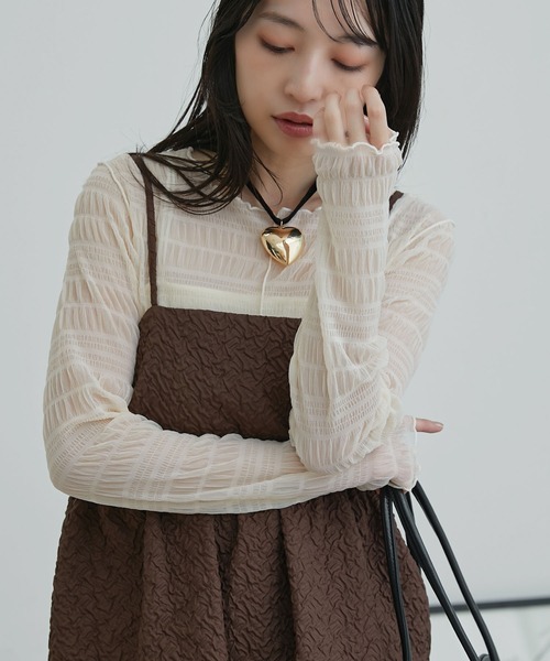 VIS（ビス）の「シアーシャーリングボーダープルオーバー（Tシャツ/カットソー・レディース・ブラック/チャコールグレー/ラベンダー/キナリ・FREE）」の2枚目の写真