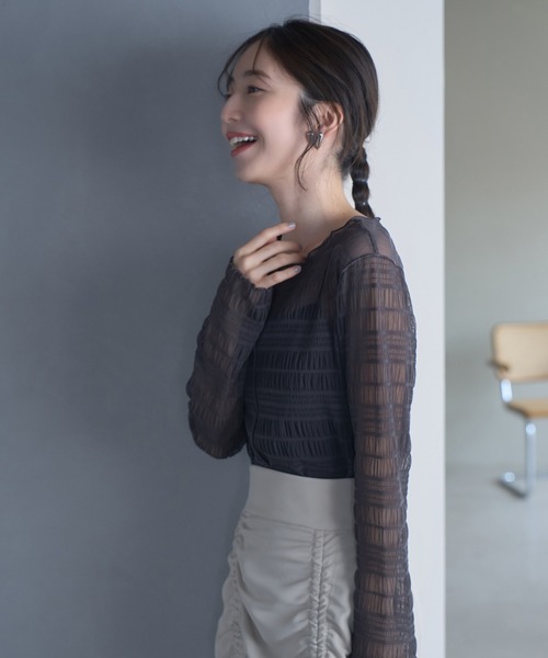 VIS（ビス）の「シアーシャーリングボーダープルオーバー（Tシャツ/カットソー・レディース・ブラック/チャコールグレー/ラベンダー/キナリ・FREE）」の9枚目の写真