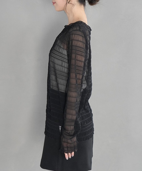 VIS（ビス）の「シアーシャーリングボーダープルオーバー（Tシャツ/カットソー・レディース・ブラック/チャコールグレー/ラベンダー/キナリ・FREE）」の17枚目の写真