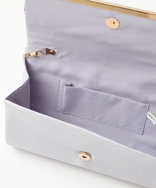 AIMER（エメ）の「【WEB限定】レースフラップクラッチパーティーバッグ（クラッチバッグ・レディース・ベージュ/ブラック/シルバー・FREE）」の10枚目の写真