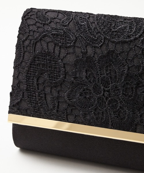 AIMER（エメ）の「【WEB限定】レースフラップクラッチパーティーバッグ（クラッチバッグ・レディース・ベージュ/ブラック/シルバー・FREE）」の5枚目の写真