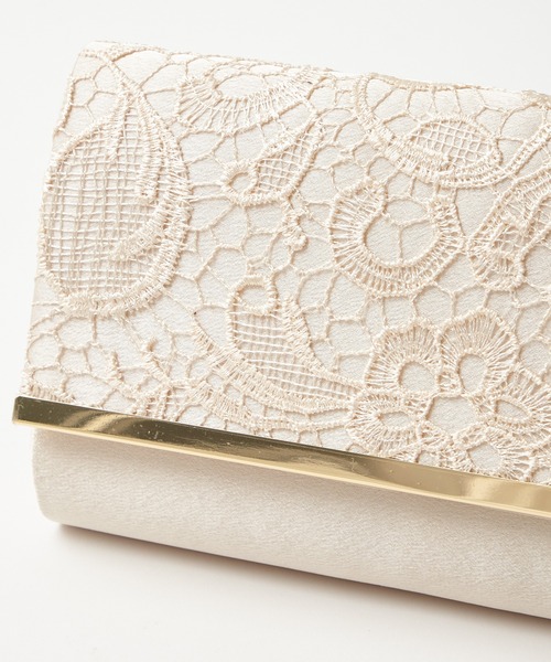 AIMER（エメ）の「【WEB限定】レースフラップクラッチパーティーバッグ（クラッチバッグ・レディース・ベージュ/ブラック/シルバー・FREE）」の21枚目の写真