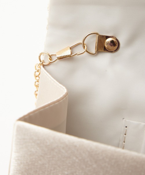 AIMER（エメ）の「【WEB限定】レースフラップクラッチパーティーバッグ（クラッチバッグ・レディース・ベージュ/ブラック/シルバー・FREE）」の11枚目の写真