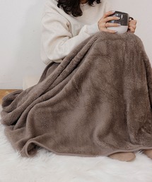 emesuelee（エメスーリー）の「ふわふわモフモフシープタッチブランケットM（ブランケット）」