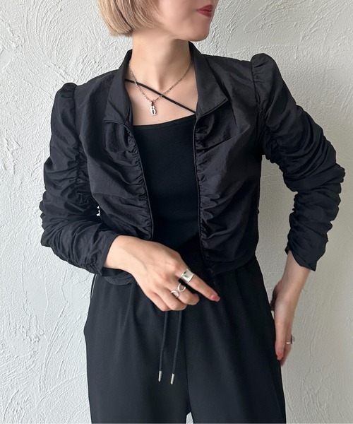 apres jour mignon(アプレジュールミニョン)の「くしゅくしゅショートトップス【ZOZOTOWN限定アイテム】(Tシャツ/カットソー・レディース・グレー/ブラック・X-LARGE/フリー)」の3枚目の写真
