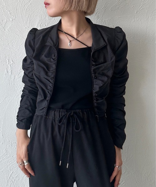 apres jour mignon(アプレジュールミニョン)の「くしゅくしゅショートトップス【ZOZOTOWN限定アイテム】(Tシャツ/カットソー・レディース・グレー/ブラック・X-LARGE/フリー)」の5枚目の写真