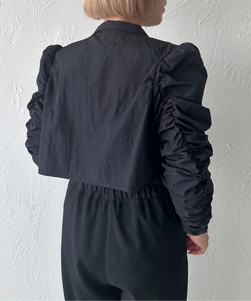 apres jour mignon(アプレジュールミニョン)の「くしゅくしゅショートトップス【ZOZOTOWN限定アイテム】(Tシャツ/カットソー・レディース・グレー/ブラック・X-LARGE/フリー)」の7枚目の写真