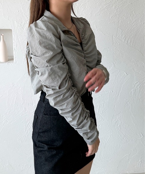 apres jour mignon(アプレジュールミニョン)の「くしゅくしゅショートトップス【ZOZOTOWN限定アイテム】(Tシャツ/カットソー・レディース・グレー/ブラック・X-LARGE/フリー)」の16枚目の写真