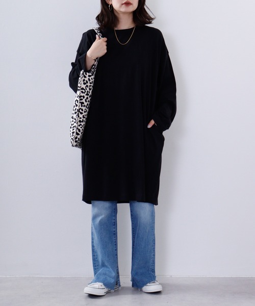 atONE(アットワン)の「atONE オーバーサイズ膝丈ワンピース(ワンピース・レディース・ブラック/オフホワイト/カーキ/モカ・LL~3L/4L~5L/M~L)」の19枚目の写真