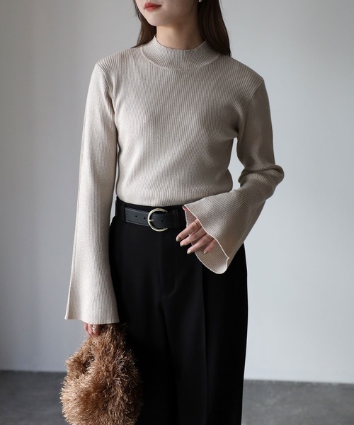 Riberry（リベリー）の「ラメフレアスリーブリブハイネックニット（ニット/セーター・レディース・ライトグレー/オフホワイト/ピンクベージュ/ライトベージュ・FREE）」の18枚目の写真