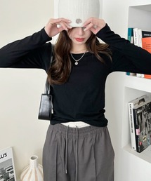 シンプルで着回し力抜群 ラウンドネックカットソー ロンT 長袖 カットソー 無地 レイヤードトップス インナー トップス 春服 秋服