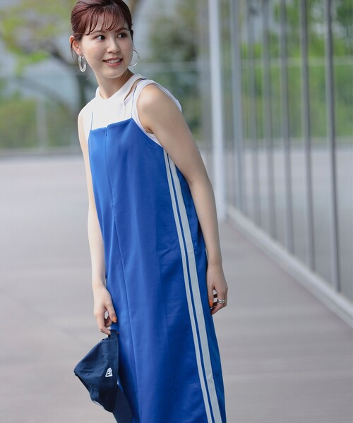 Ray BEAMS（レイビームス）の「Ray BEAMS / ライン ジャージ キャミ ワンピース（ワンピース・レディース・ブラック/ロイヤルブルー・1/0）」の15枚目の写真
