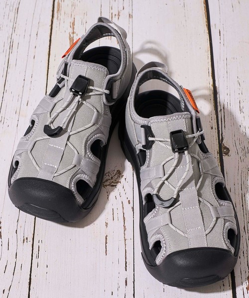 UNIVERSAL OVERALL（ユニバーサルオーバーオール）の「【UNIVERSAL OVERALL】UO32 SANDAL（サンダル・メンズ・ブラック/ベージュ/カーキ/グレー/オフホワイト・SMALL/MEDIUM/LARGE/X-LARGE）」の4枚目の写真