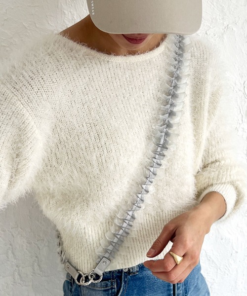 ROPE' PICNIC（ロペピクニック）の「フリルマルチショルダーストラップ（スマホグッズ・レディース・ブラック/シルバー/ベージュ系その他・FREE）」の3枚目の写真