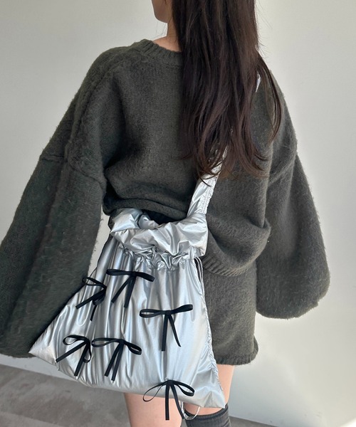 apres jour mignon(アプレジュールミニョン)の「リボンバッグ【ZOZOTOWN限定アイテム】(ショルダーバッグ・レディース・シルバー/ブラック・フリー)」の10枚目の写真