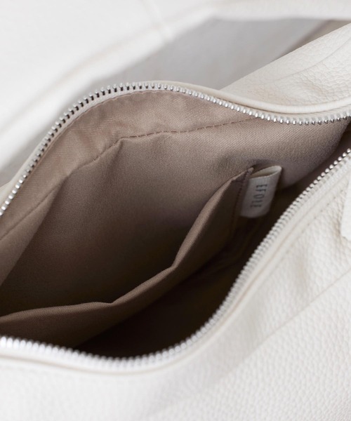 EFOLE(エフォル)の「Round zip mini bag / ラウンド ジップ ミニ バッグ(ショルダーバッグ・レディース・イエロー/ブラック/オフホワイト/グリーン・FREE)」の11枚目の写真