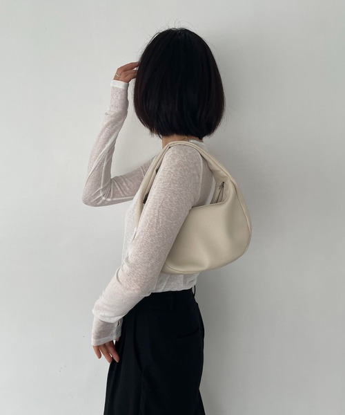 EFOLE(エフォル)の「【軽量/500ml/肩掛け】ラウンド ジップ ミニ バッグ(ショルダーバッグ・レディース・イエロー/ブラック/オフホワイト/グリーン・FREE)」の12枚目の写真