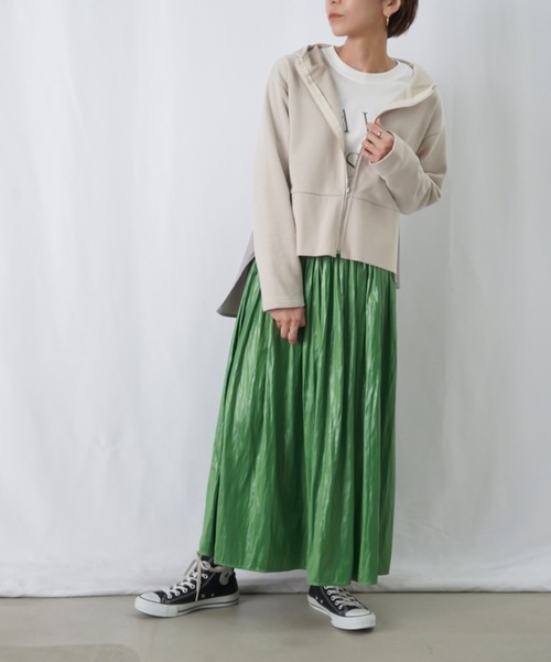 LUCA/LADY LUCK LUCA（ルカ/レディラックルカ）の「LC/LLL フレアパーカー / Aラインアシメ切り替えZIPパーカー（パーカー・レディース・ブラック/ライトベージュ/ブルー・FREE）」の7枚目の写真