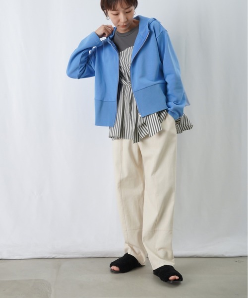 LUCA/LADY LUCK LUCA（ルカ/レディラックルカ）の「LC/LLL フレアパーカー / Aラインアシメ切り替えZIPパーカー（パーカー・レディース・ブラック/ライトベージュ/ブルー・FREE）」の20枚目の写真