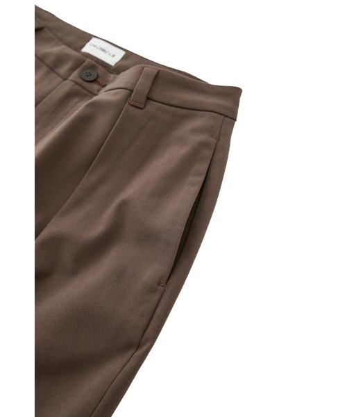 ENCIRCLE(エンサークル)の「【ENCIRCLE/エンサークル】Cool pants tro/クールパンツトロ(スラックス)(スラックス・レディース・チャコールグレー/ブラウン・1/2)」の5枚目の写真