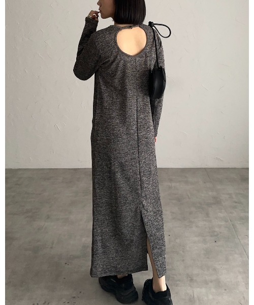 バックオープンロングスリーブワンピース（ワンピース）｜leimn