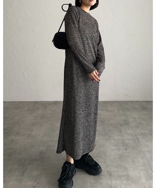 バックオープンロングスリーブワンピース（ワンピース）｜leimn