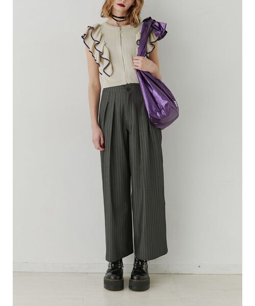 jouetie（ジュエティ）の「ZIPフリルラメニット（ニット/セーター・レディース・ブラック/レッド/ピンク/アイボリー・MEDIUM）」の13枚目の写真