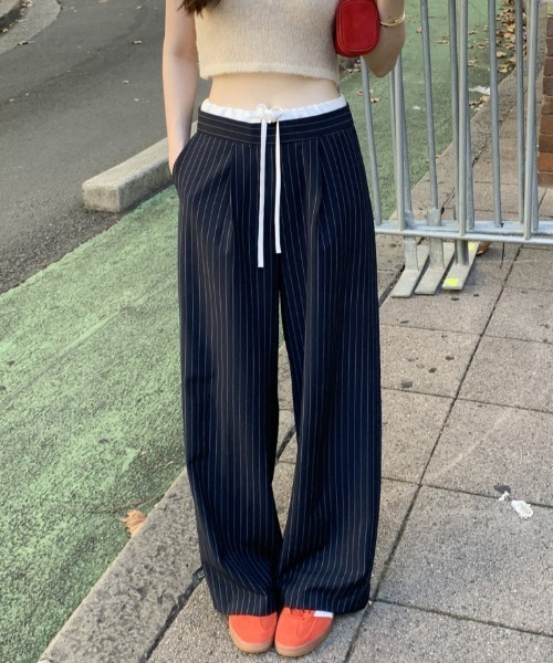 Mela（メラ）の「STRIPE TROUSERS（スラックス・レディース・グレー/ネイビー・S/M/L）」の4枚目の写真