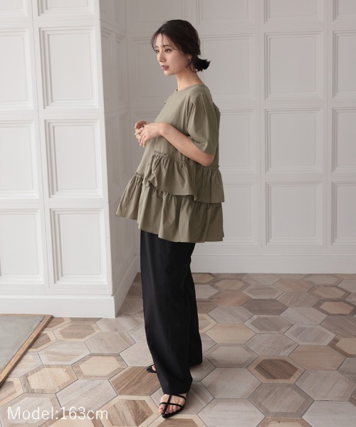 DONOBAN（ドノバン）の「フリルヘムTEE（Tシャツ/カットソー・レディース・ブラック/グレイッシュベージュ/ホワイト/ネイビー・FREE）」の15枚目の写真