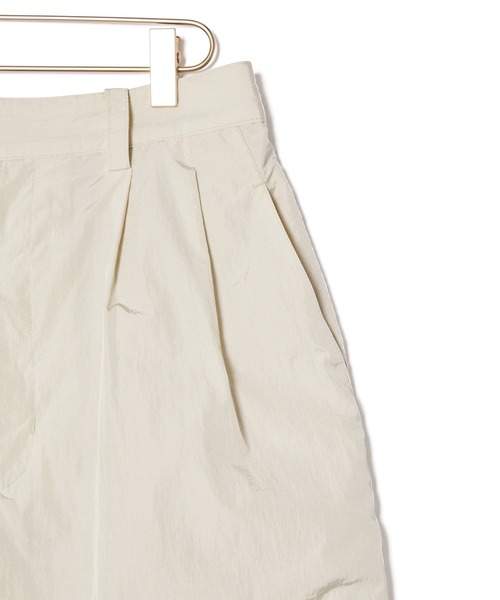 ROPE' PICNIC（ロペピクニック）の「ナイロンコクーンパンツ/セットアップ対応（その他パンツ・レディース・オフホワイト/チャコールグレー・36/38）」の21枚目の写真