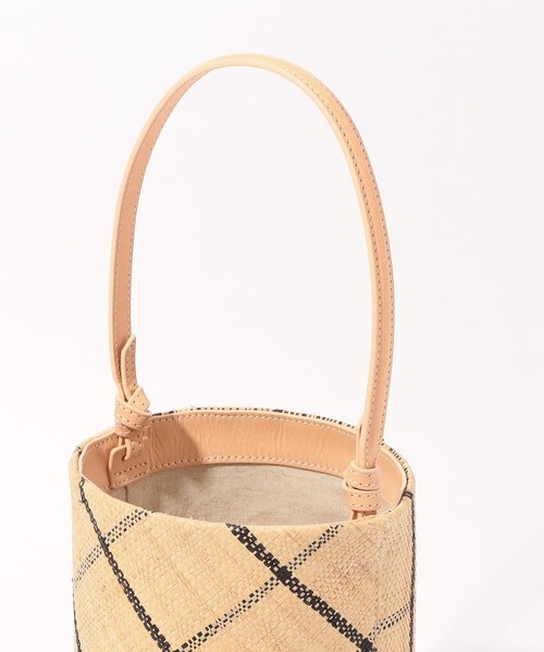 TOMORROWLAND （トゥモローランド）の「ELE SAC PAPILO CHECK バケットバッグ（かごバッグ・レディース・ブラック系その他/ホワイト系その他・FREE）」の8枚目の写真