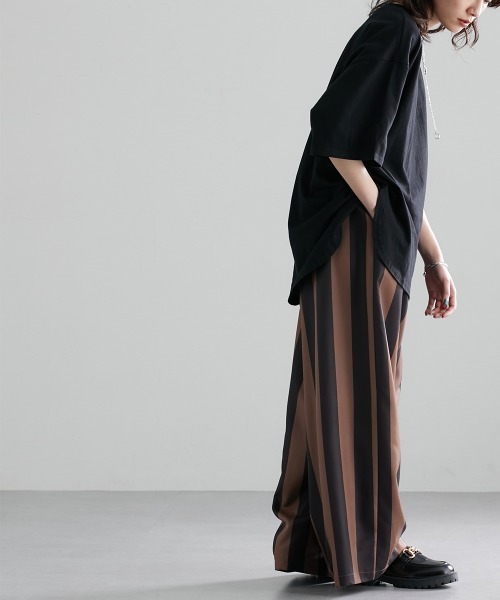 Soiunique（スワユニーク）の「配色ストライプワイドパンツ ［Soiunique］（その他パンツ・レディース・モカ/チャコール・M/L/LL）」の4枚目の写真