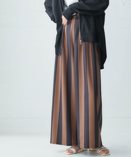 Soiunique（スワユニーク）の「配色ストライプワイドパンツ ［Soiunique］（その他パンツ・レディース・モカ/チャコール・M/L/LL）」の9枚目の写真