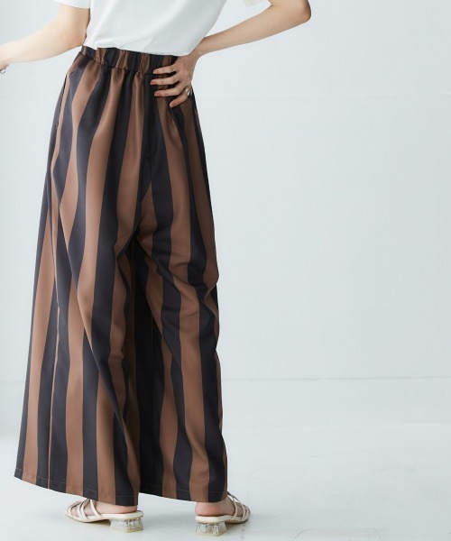 Soiunique（スワユニーク）の「配色ストライプワイドパンツ ［Soiunique］（その他パンツ・レディース・モカ/チャコール・M/L/LL）」の17枚目の写真