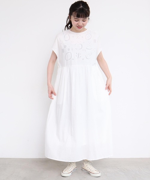 l'atelier du savon（アトリエドサボン）の「●フルーツカットワークキルト　フレンチワンピース（ワンピース・レディース・オフホワイト/ブラック・FREE）」の16枚目の写真