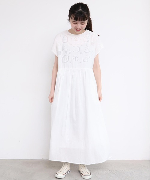 l'atelier du savon（アトリエドサボン）の「●フルーツカットワークキルト　フレンチワンピース（ワンピース・レディース・オフホワイト/ブラック・FREE）」の18枚目の写真