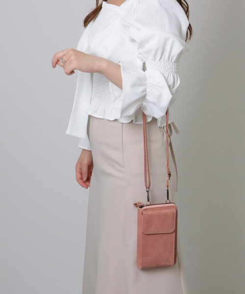Lace Ladies(レースレディース)の「ショルダー付き 2WAY スマホ ウォレット バッグ(ショルダーバッグ・レディース・ピンク/ブラウン/ブラック/ブルー/グレー・FREE)」の15枚目の写真
